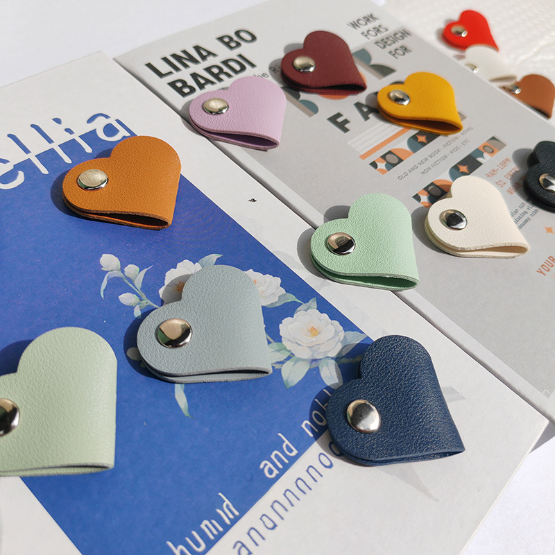 Custom Logo Leather Heart Cable Organiser | Premium Corporate Gifts and Custom Gifts